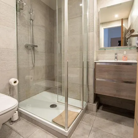 Jean Medecin - Modern And Brand New 1br Flat Апартаменты Ницца